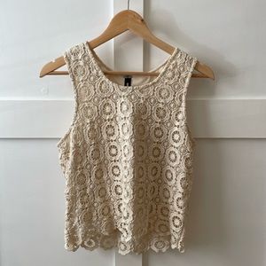 Crochet Cropped Cream Tank